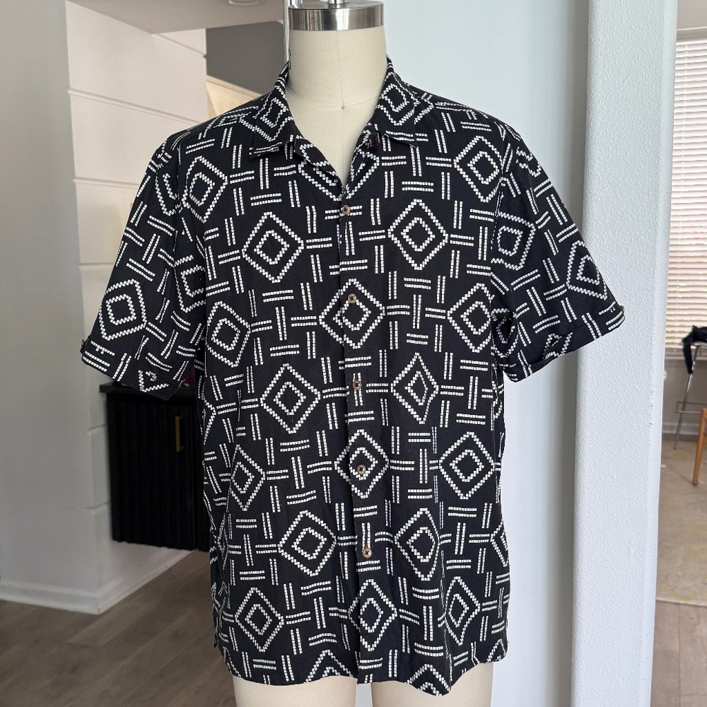 Ted Baker, Men's Black and White Short Sleeve Cotton Shirt, Size 6 (Large)